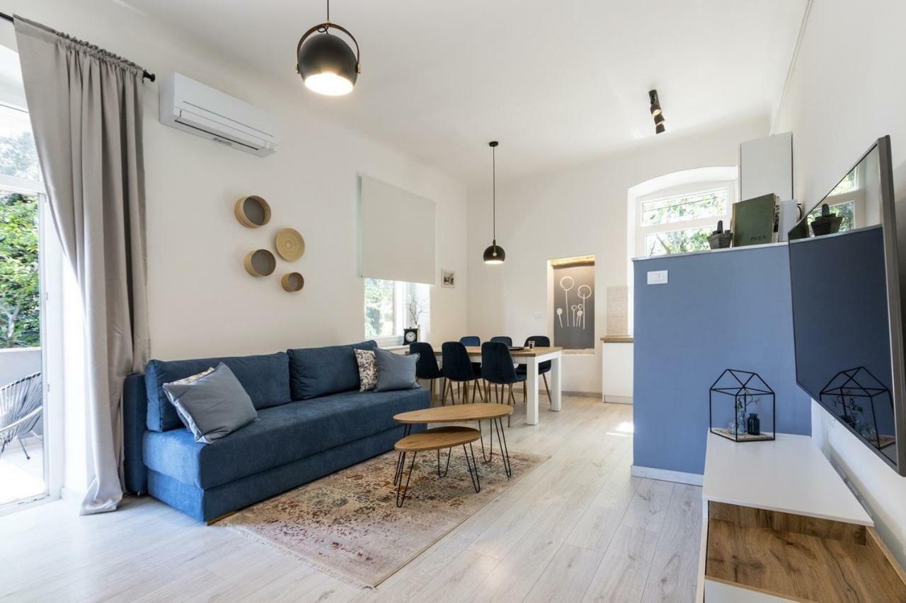 *** Lounge Terrace Apartment With The Harbour View / City Centre *** PUY Eksteriør bilde
