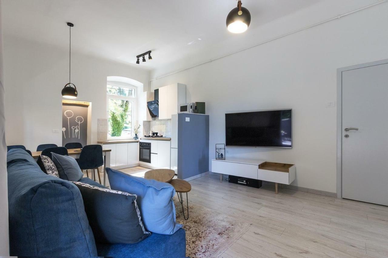 *** Lounge Terrace Apartment With The Harbour View / City Centre *** PUY Eksteriør bilde