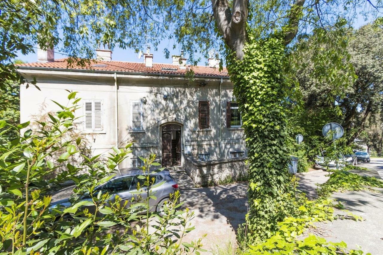 *** Lounge Terrace Apartment With The Harbour View / City Centre *** PUY Eksteriør bilde