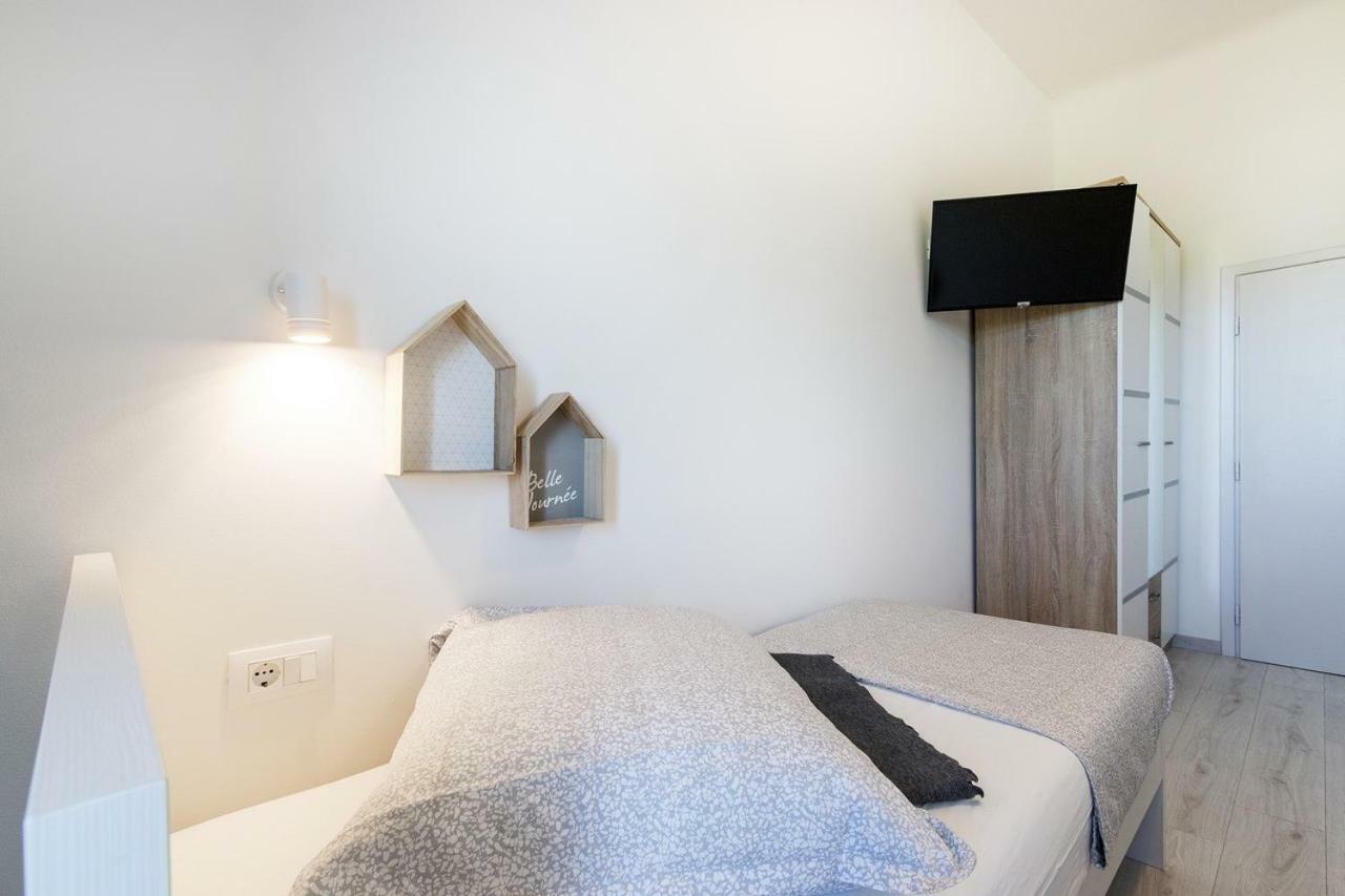 *** Lounge Terrace Apartment With The Harbour View / City Centre *** PUY Eksteriør bilde